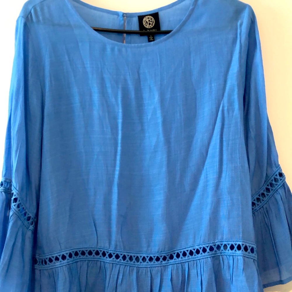 Flared sleeve blouse